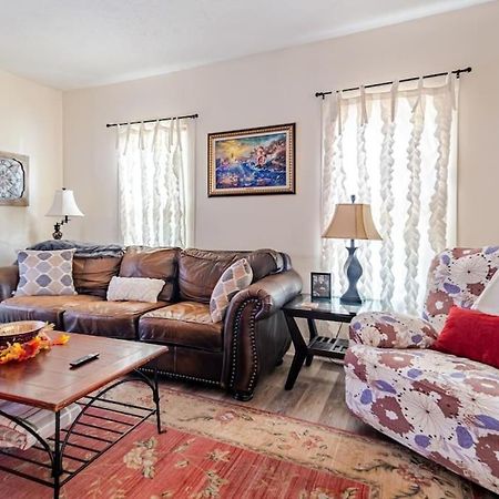 Cottage In The Falls, 2 B, 2 Bath, Fireplace Cuyahoga Falls Eksteriør bilde